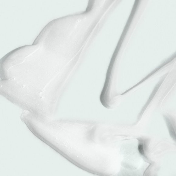 the MAX facial cleanser - Picture 4 of 4